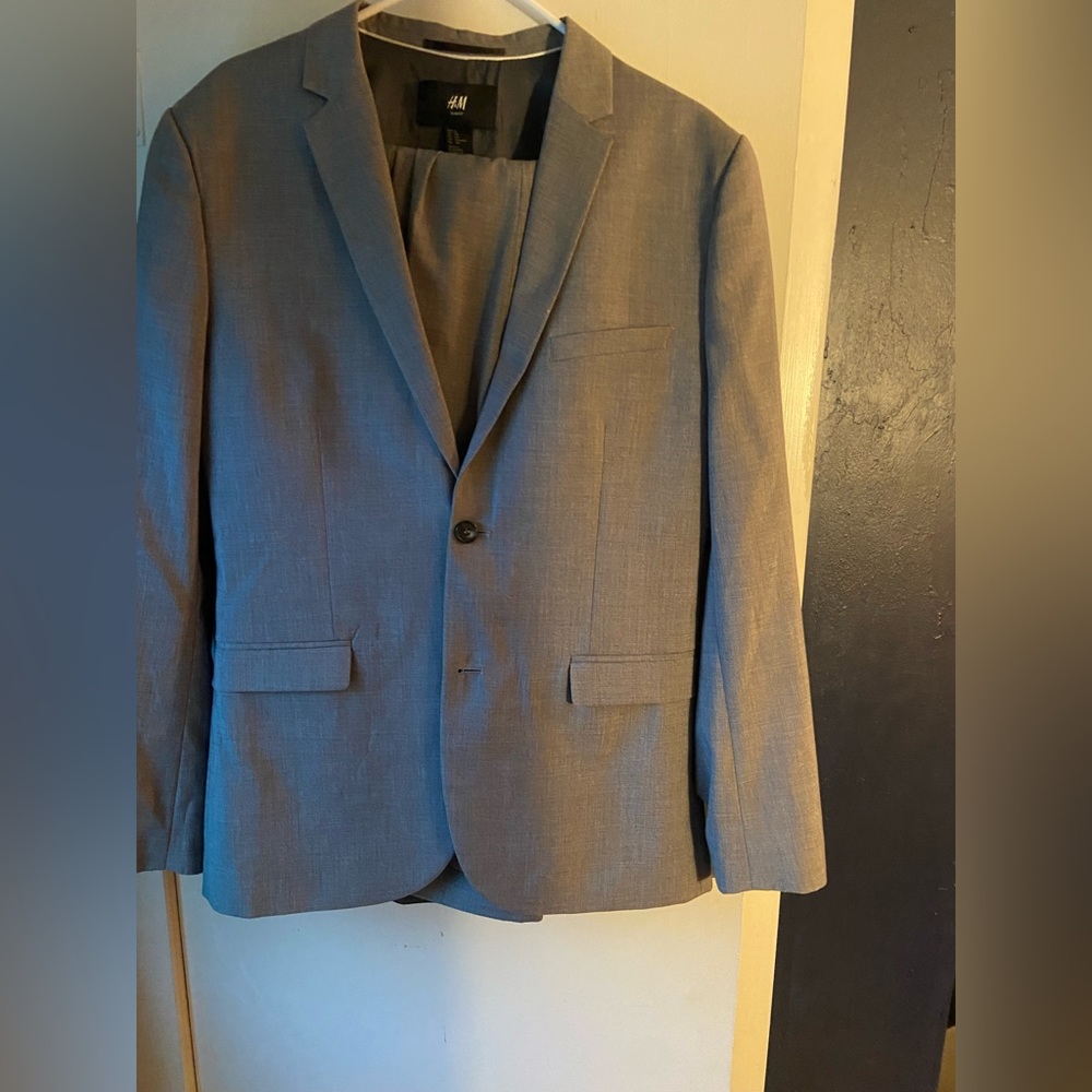 Men’s Slim Fit suit
